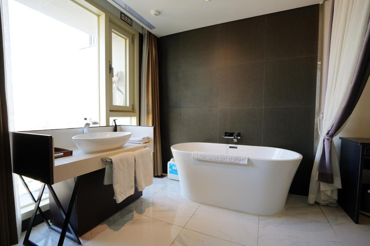 Waystone Seoubong Hotel Jeju Exterior photo
